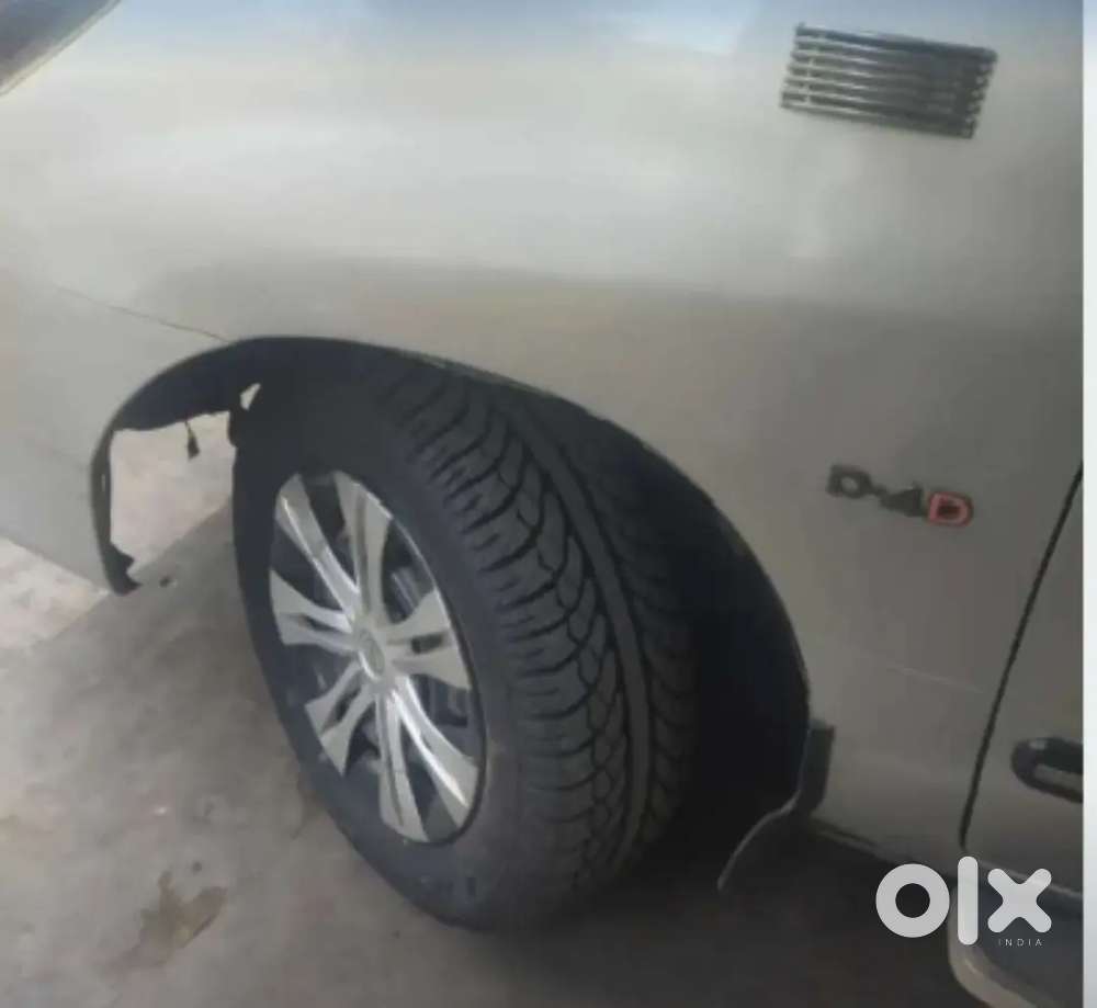 Toyota Innova Diesel Manual 2005 Third