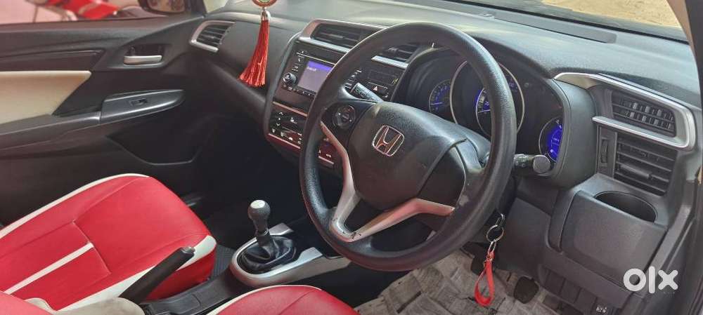 Honda Jazz V Mt Privilege, 2019, Petrol