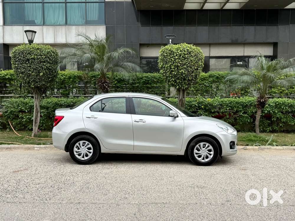 Maruti Suzuki Swift Dzire 1.2 Vxi Bsiv, 2017, Petrol