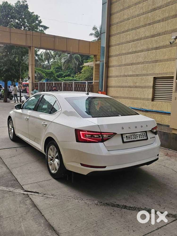 Skoda Superb 2.0 Tsi At L&k, 2019, Petrol