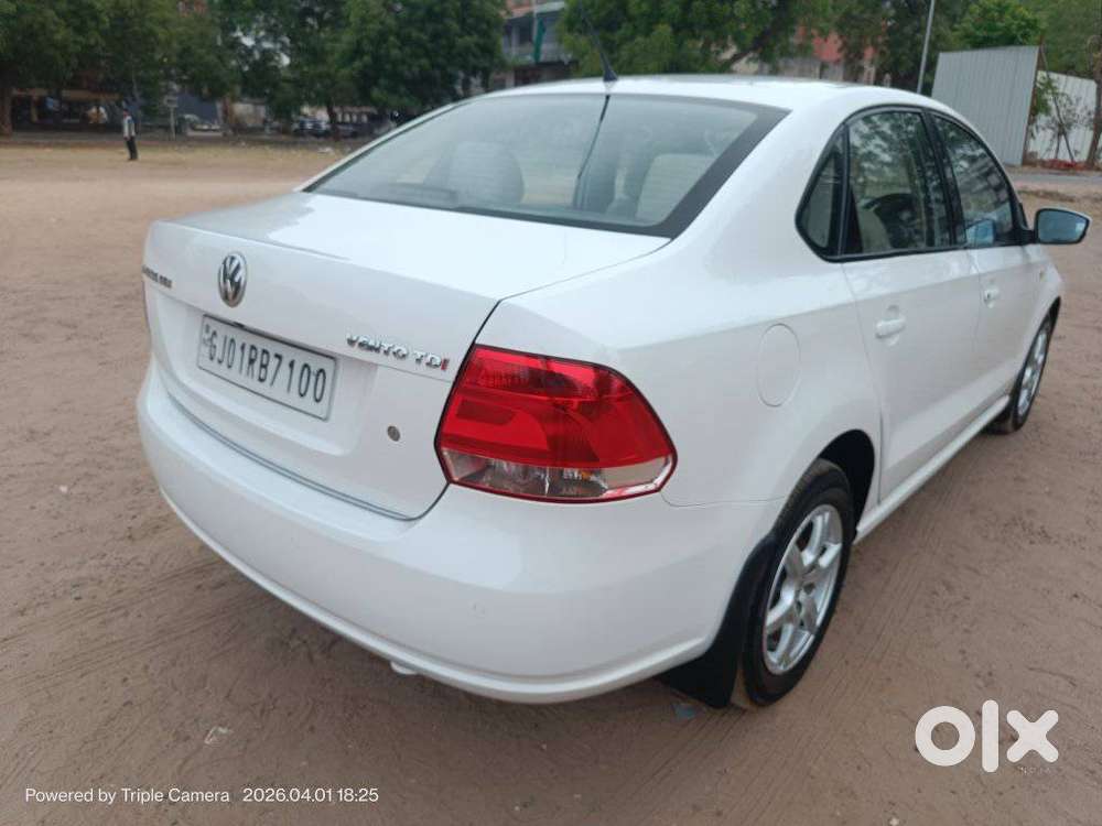 Volkswagen Vento 2010-2013 Petrol Highline, 2013, Petrol