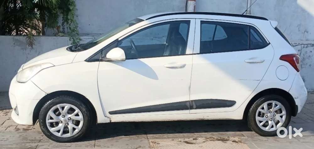 Hyundai I10 Sportz Option, 2018, Petrol