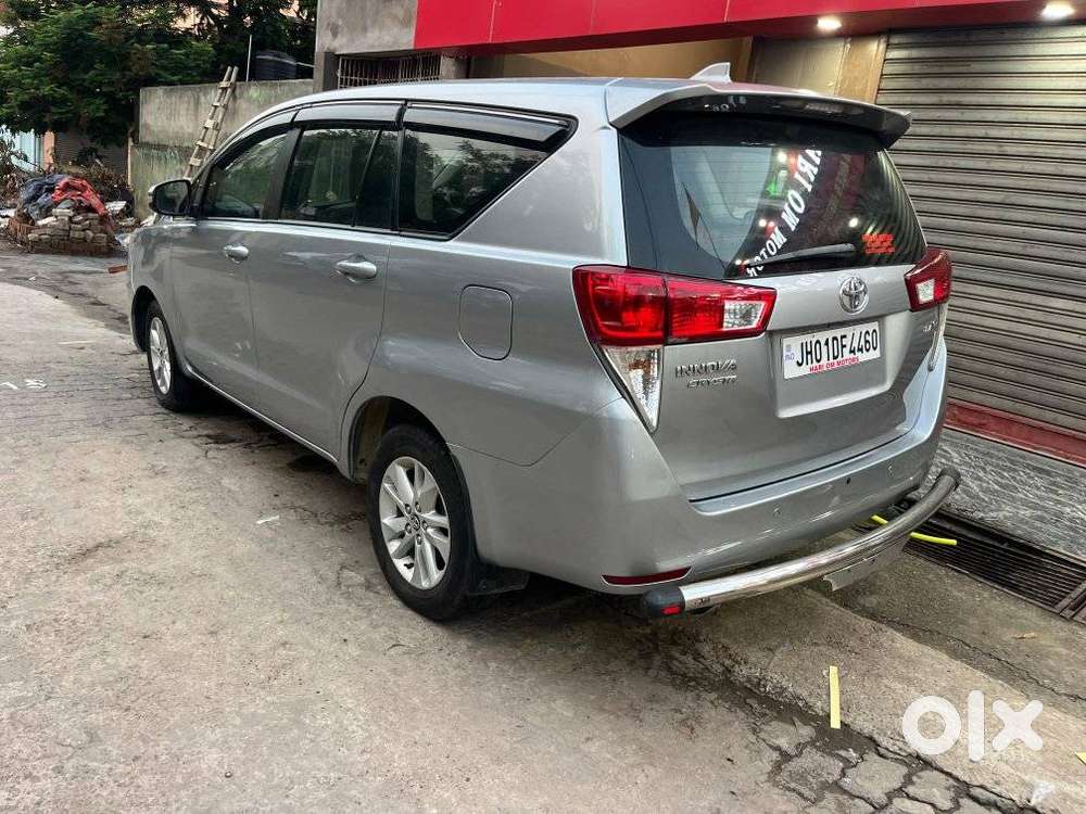 Toyota Innova Crysta 2.4 G Mt 8s, 2018, Diesel