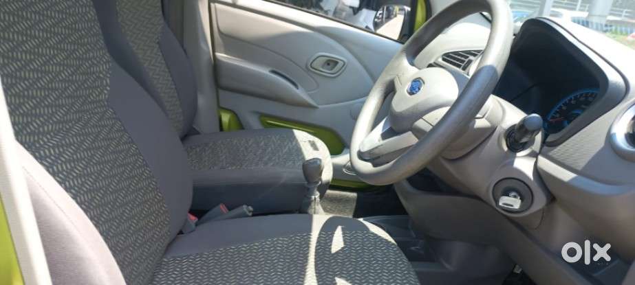 Datsun Redigo T Option, 2016, Petrol