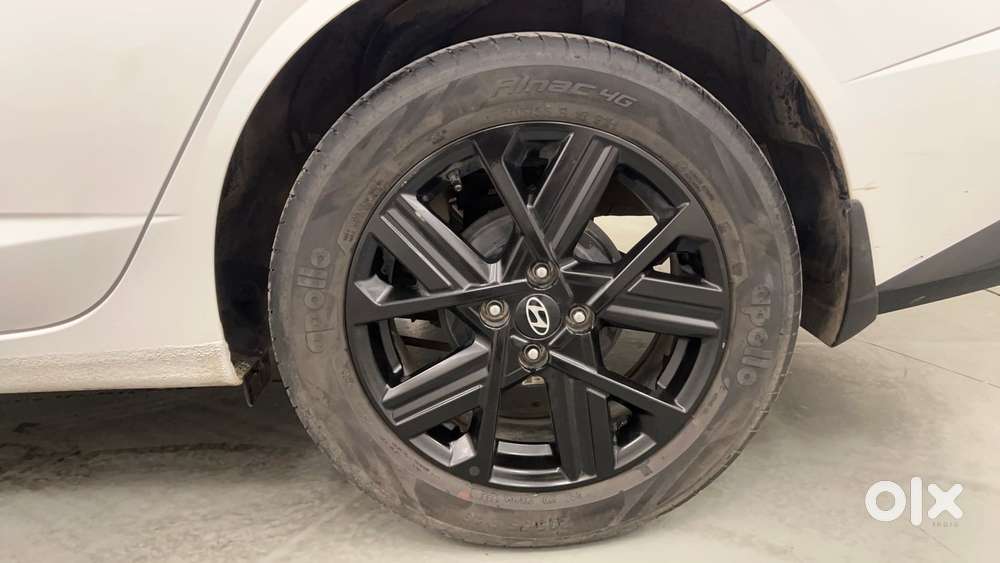 Hyundai Verna 1.5 Sx (o) Turbo Petrol Mt, 2023, Petrol
