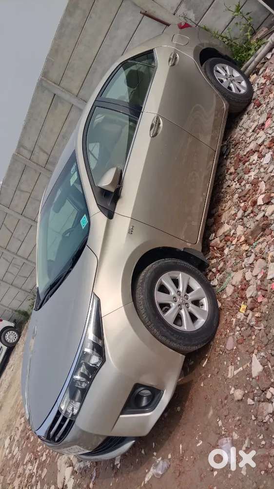 Toyota Corolla Altis 2016