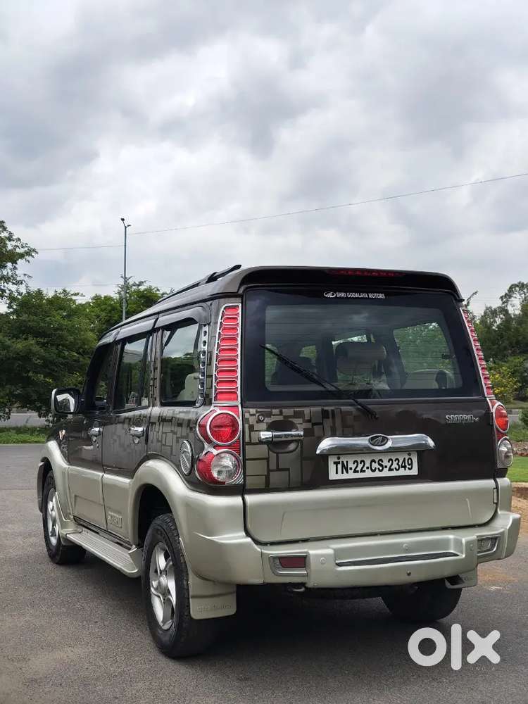 Mahindra Scorpio Classic 2009 Diesel 105000 Km Driven