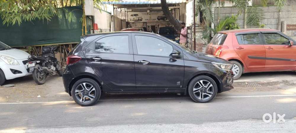 Tata Tiago 1.2 Revotron Xza Plus Amt, 2023, Petrol