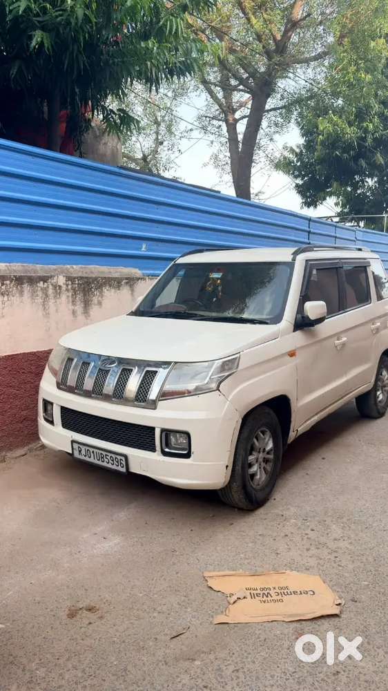 Mahindra Tuv 300 2016 Manual Diesel