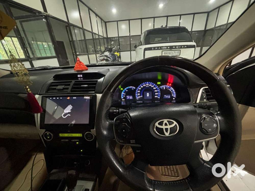 Camry Hybrid At 2014