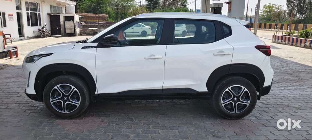 Nissan Magnite 1.0 Xl Turbo Cvt, 2022, Petrol