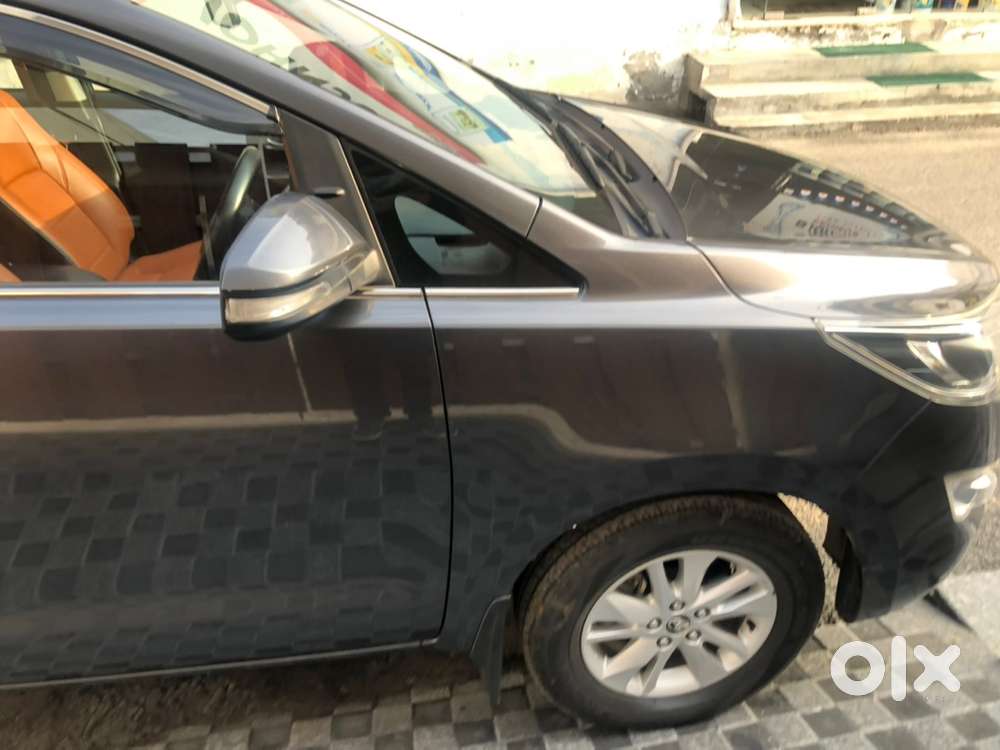 Toyota Innova Crysta 2017 Diesel Manual