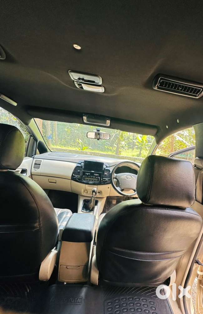 Toyota Innova 2010 Diesel