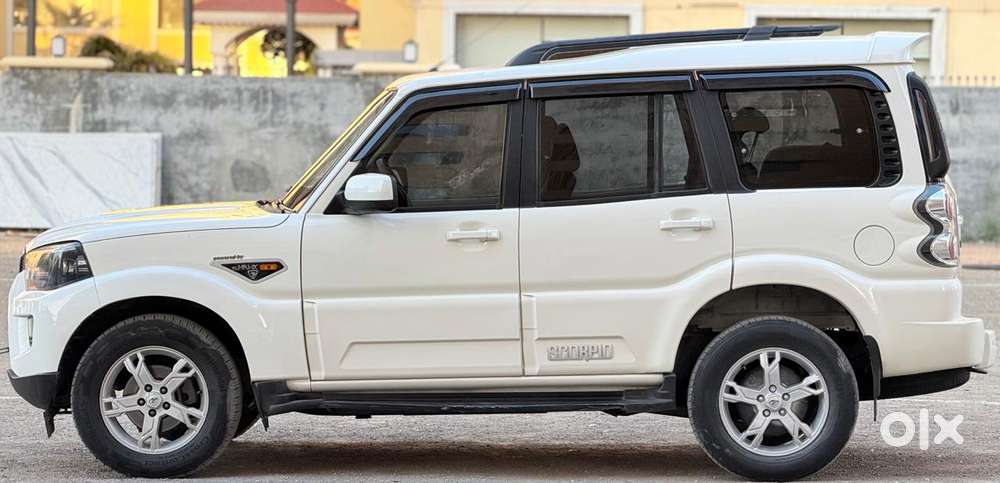 Mahindra Scorpio S10, 2016, Diesel