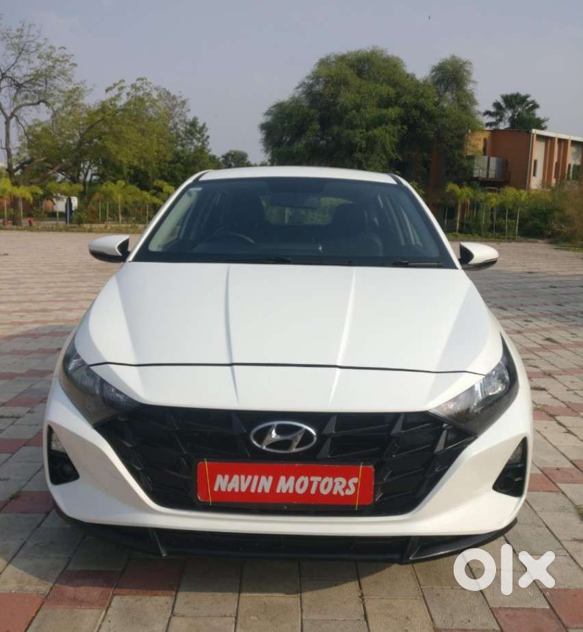 Hyundai I20 Sportz 1.2 Mt, 2023, Petrol