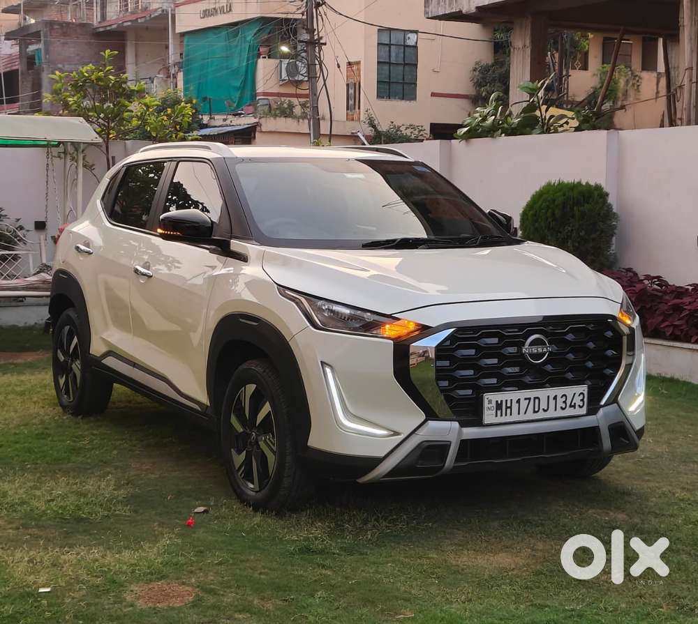 Nissan Magnite N-connecta Mt, 2025, Petrol