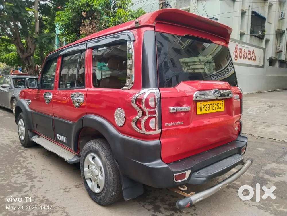 Mahindra Scorpio 2018 Diesel 140000 Km Driven