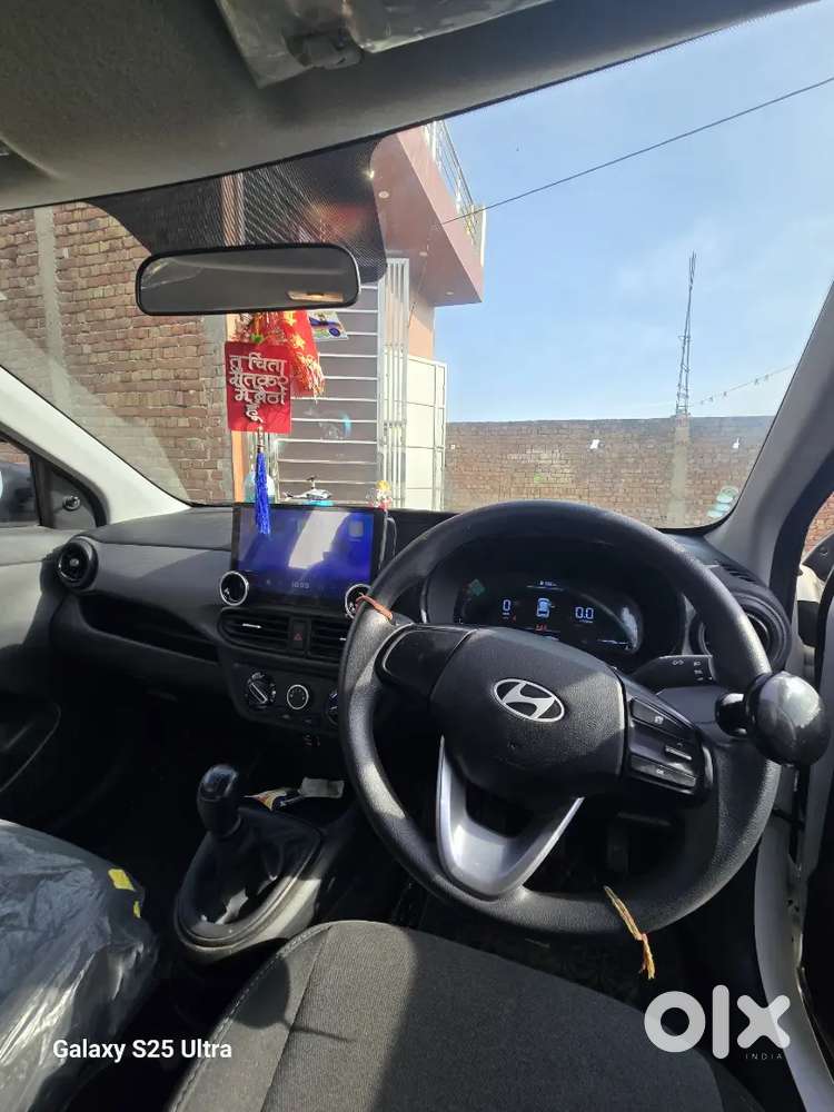 Brand New Gadi Hai Nov Ka Model Hai Sound System Bhut Aacha Lga Hua H