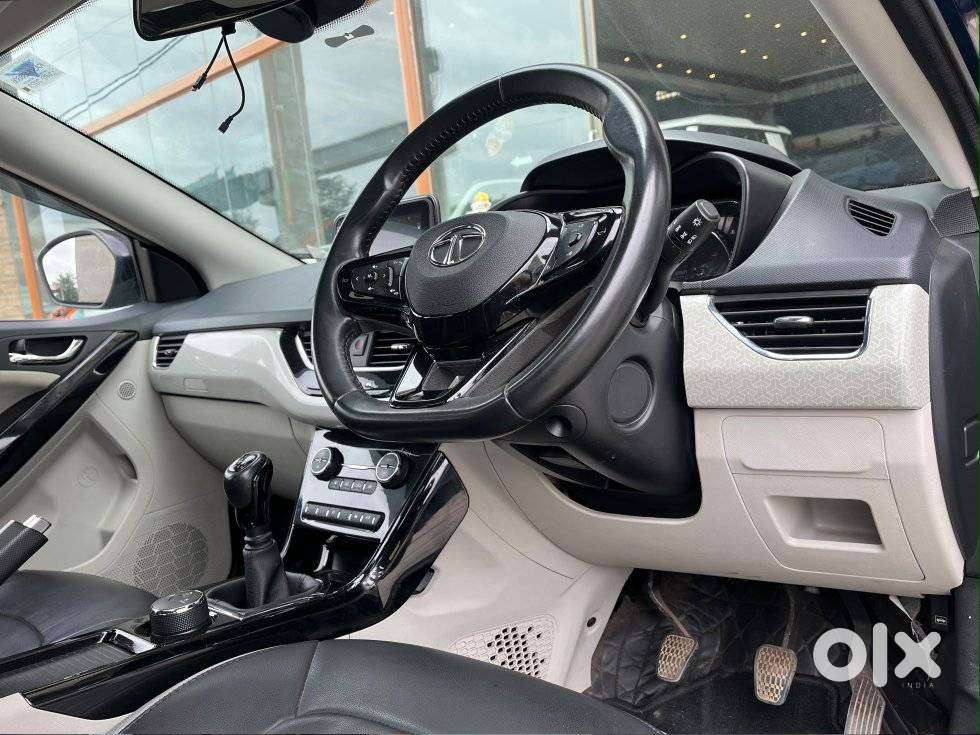 Tata Nexon 1.2 Revotron Xz Plus (s), 2023, Petrol
