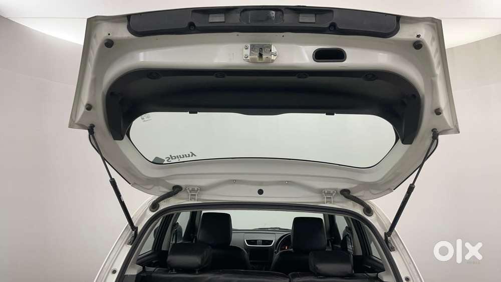 Maruti Suzuki Swift 1.2 Lxi (o), 2017, Petrol