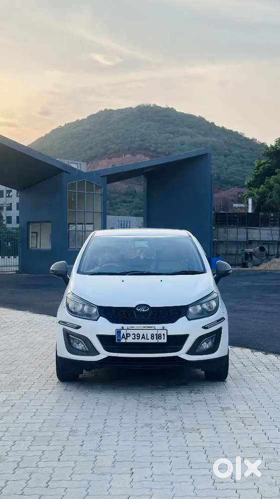 Mahindra Marazzo Diesel 2019