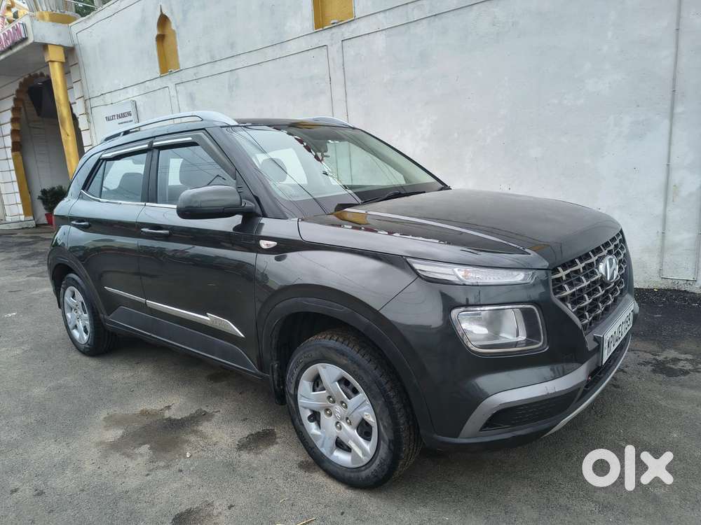 Hyundai Venue S 1.2 Petrol, 2021, Cng & Hybrids