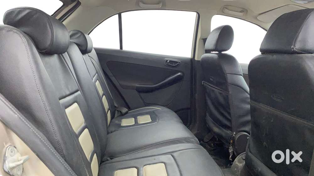 Tata Bolt Revotron Xm, 2015, Petrol