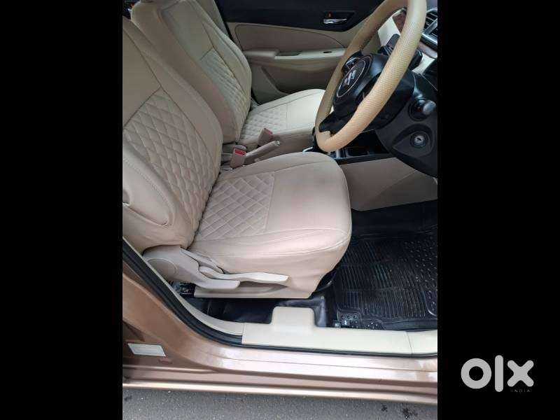 Maruti Suzuki Dzire 1.2 Vxi Amt, 2018, Petrol