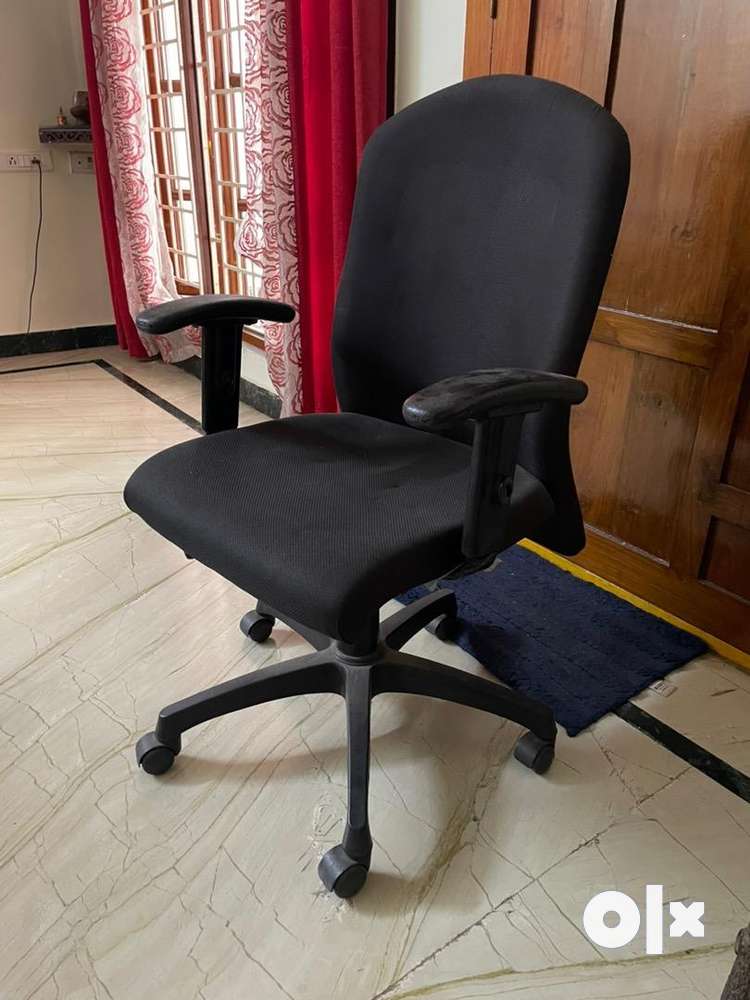 Wooden study best sale chair olx