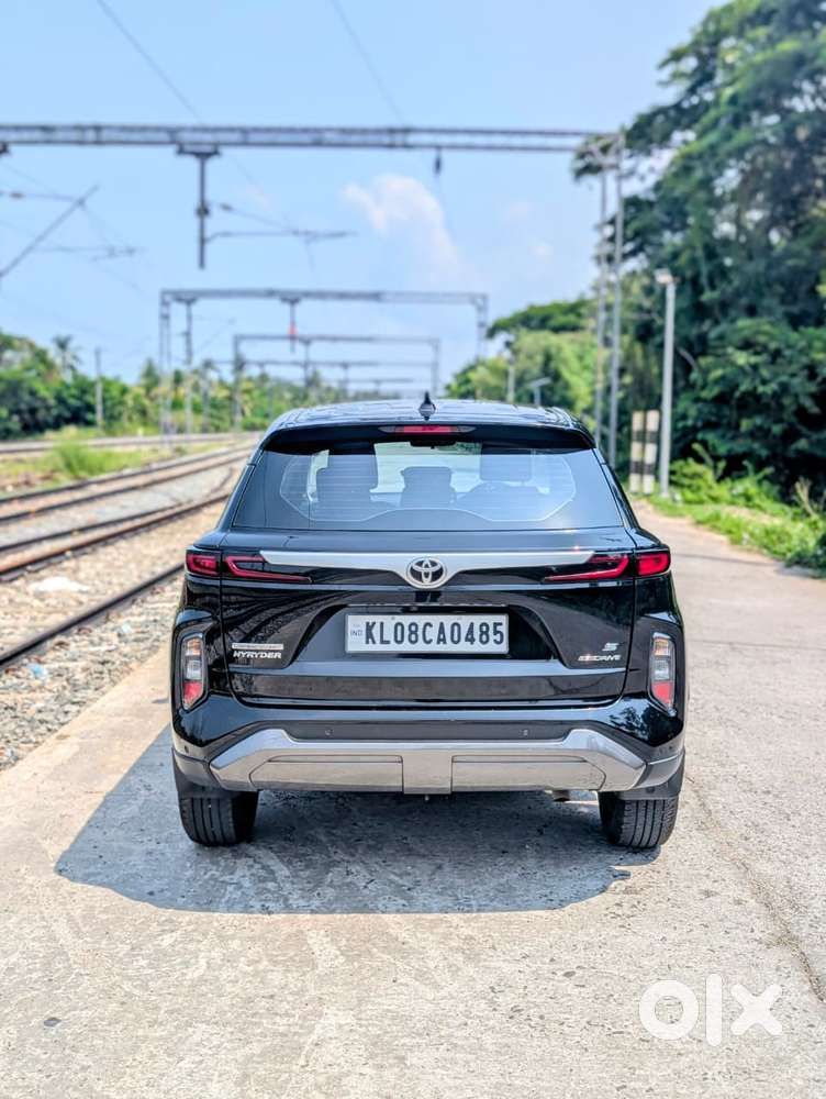 Toyota Urban Cruiser Hyryder 1.5 S Hybrid, 2023, Petrol