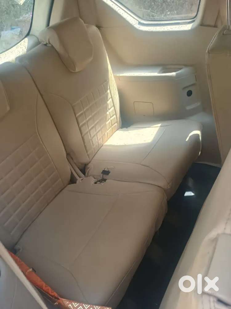 Maruti Ertiga Vxi 2024