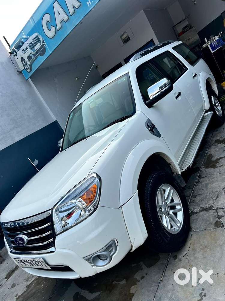 Ford Endeavour 2011 Titanium Plus