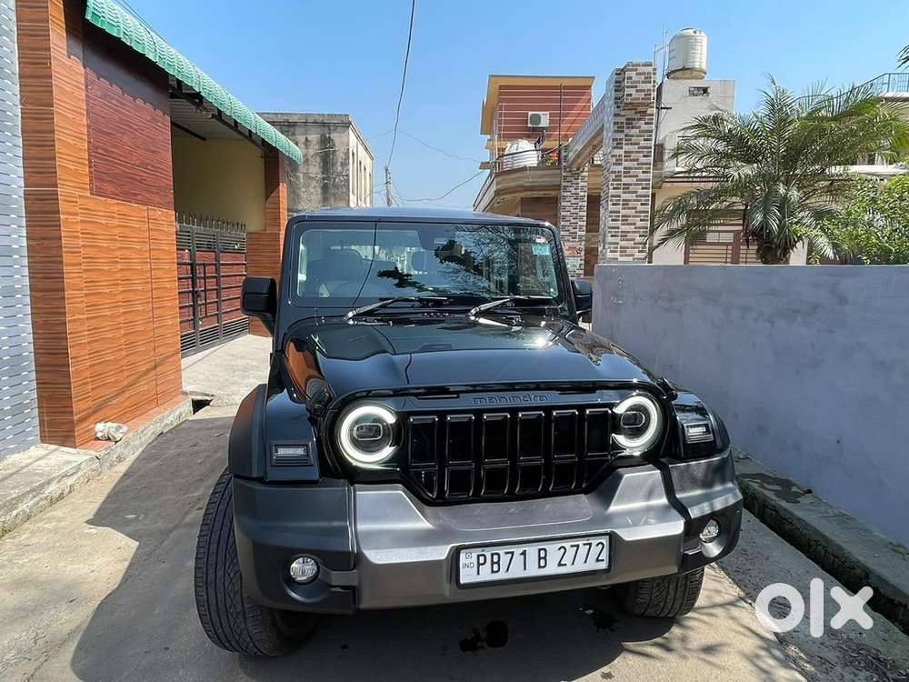 Mahindra Thar Roxx 2025 Diesel Well Maintained
