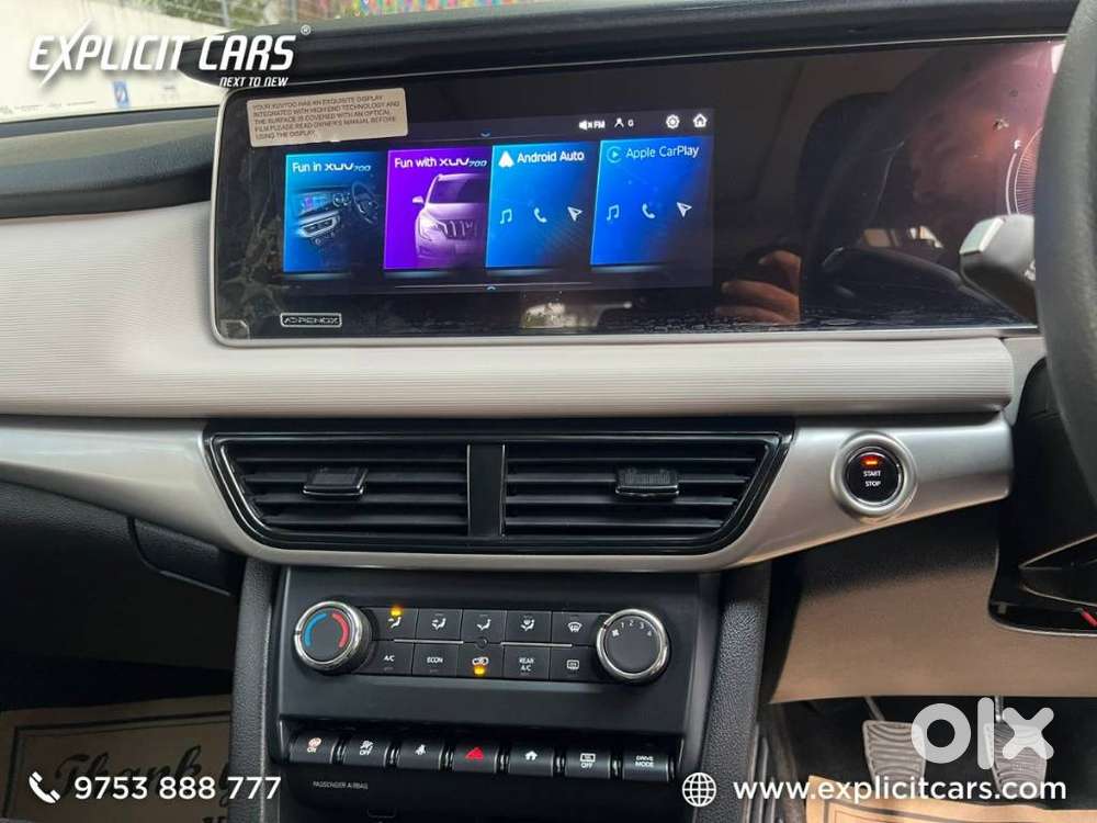 Mahindra Xuv700 2.0 Ax 5 Petrol Mt 7 Str, 2025, Petrol
