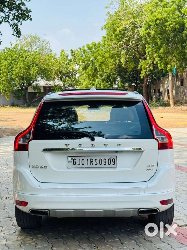 Volvo Xc60 D5 Awd Automatic, 2016, Diesel