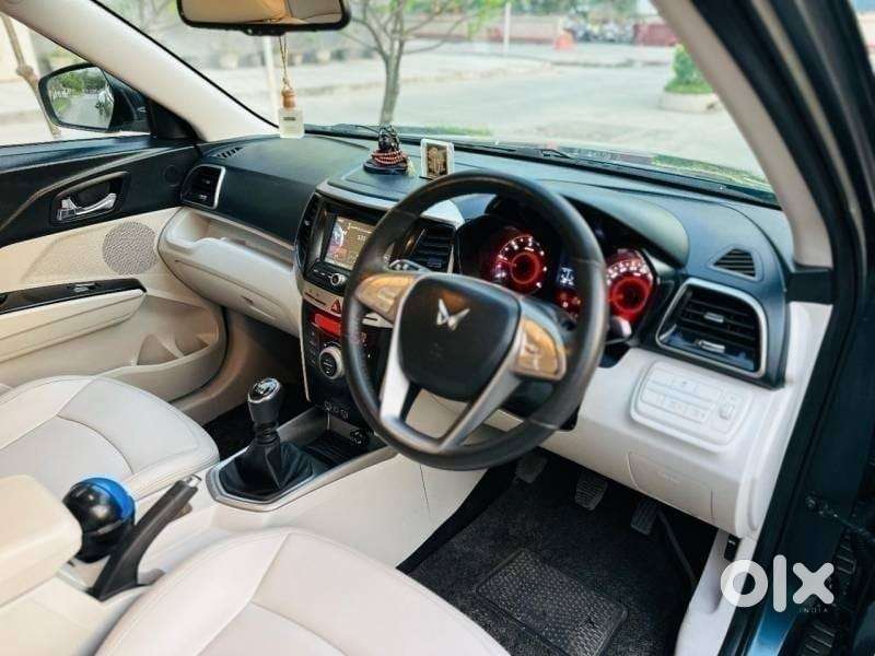 Mahindra Xuv300 W8 Option Diesel, 2023, Diesel