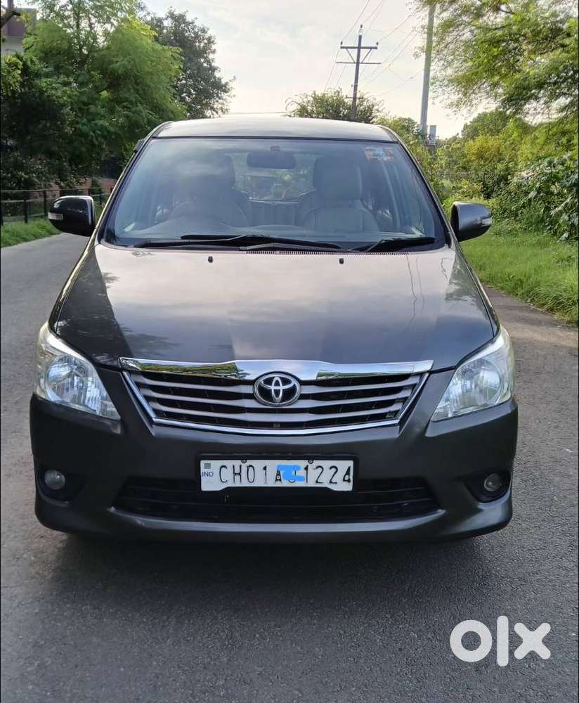 Toyota Innova 2.5 V 7 Str, 2013, Diesel
