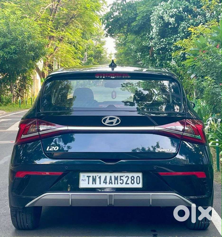 Hyundai I20 Sportz 1.2 Ivt, 2024, Petrol