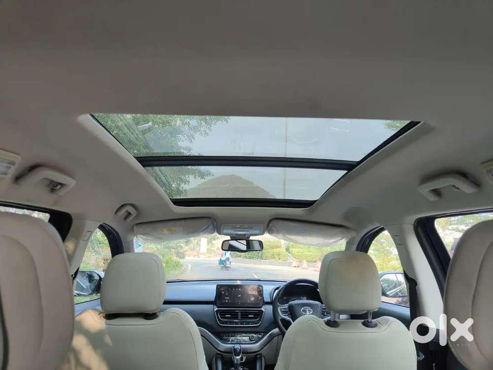 Tata Safari 2023 Diesel 17000 Km Driven