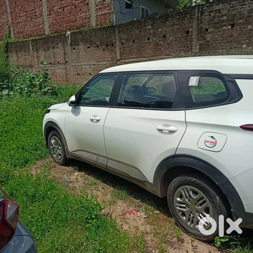 Kia Carens Premium 2026
