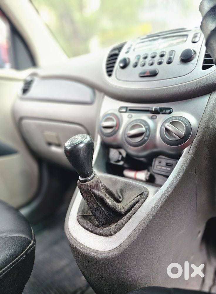Hyundai I10 Sportz, 2013, Petrol