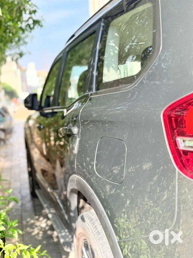 Fancy No. Alloy Wheels,leatherite Seats Upgraded Topcondition