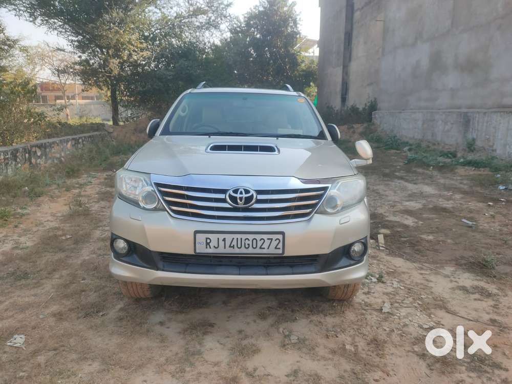 Toyota Fortuner, 2014, Diesel