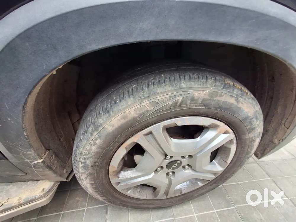 Kia Sonet Htk 2023 Petrol