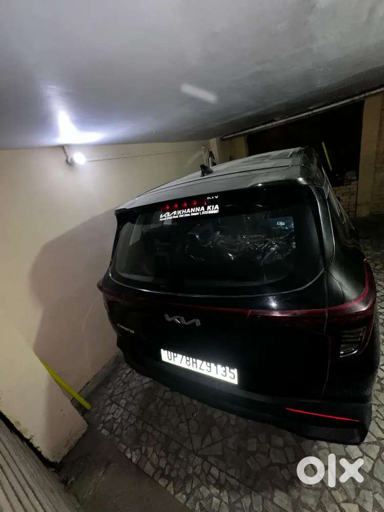 Kia Carens 2025 Petrol 4100 Km Driven