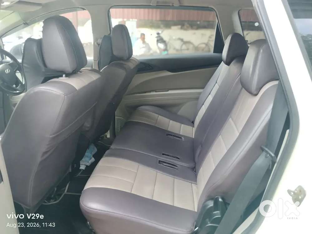Mahindra Marazzo 1.5 2019