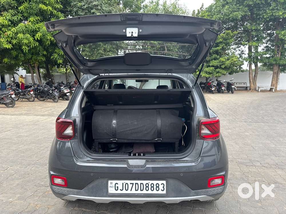 Hyundai Venue Mt 2021