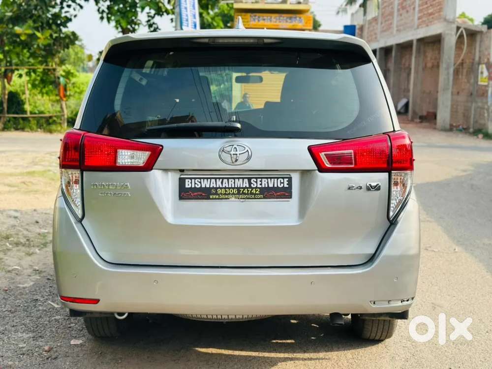 Toyota Innova Crysta [2020-ongoing] 2.4 Vx 7 Str, 2020, Diesel