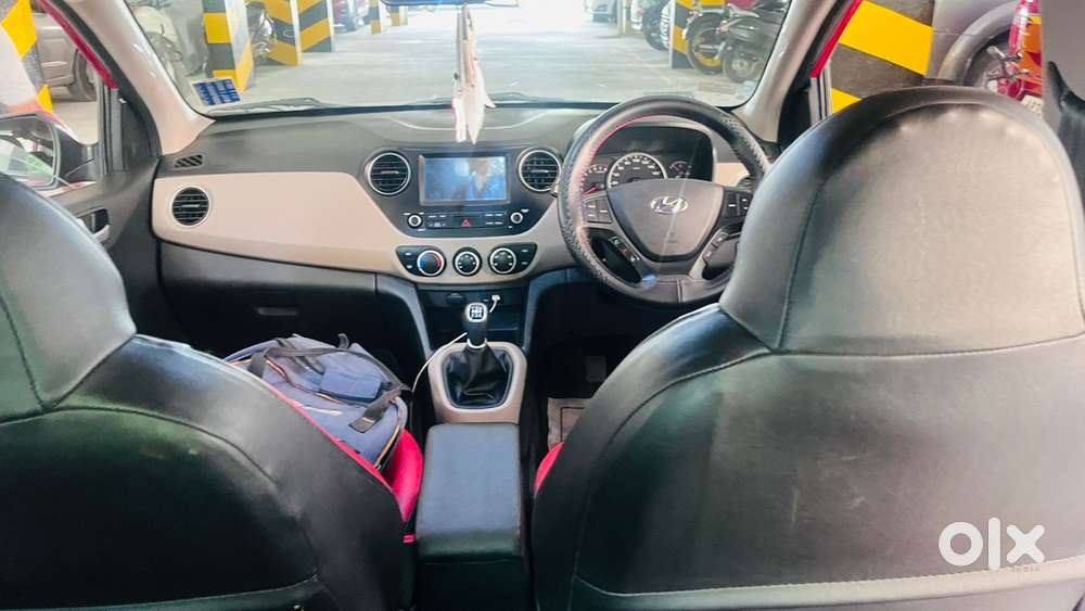 Well Maintained Grand I10  16500 Km Driven  2020 Sportz
