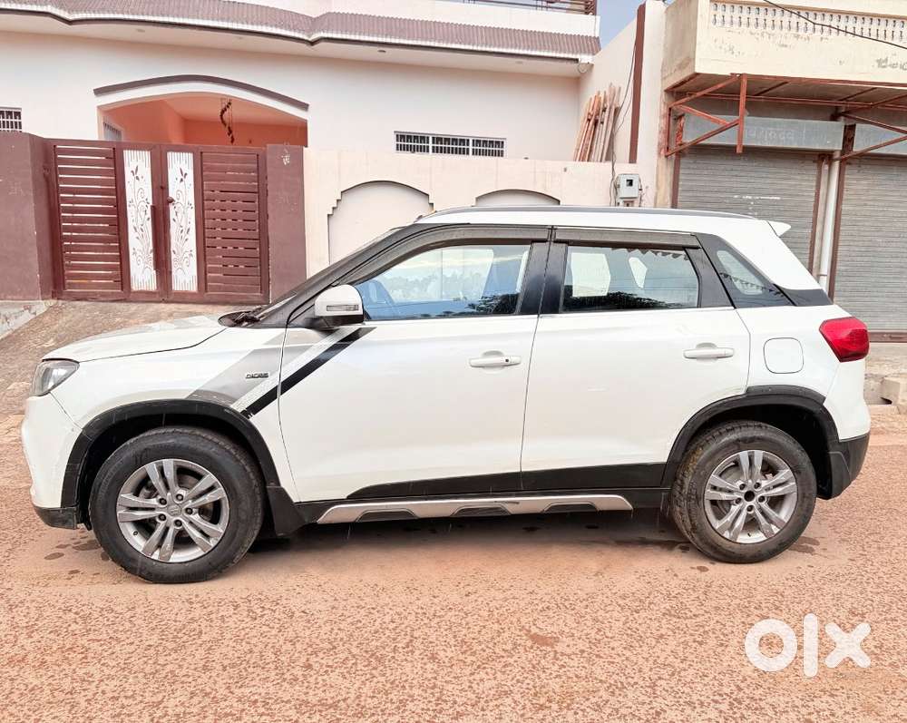 Brezza 2017 Model Zdi Plus Push Button Start First Owner